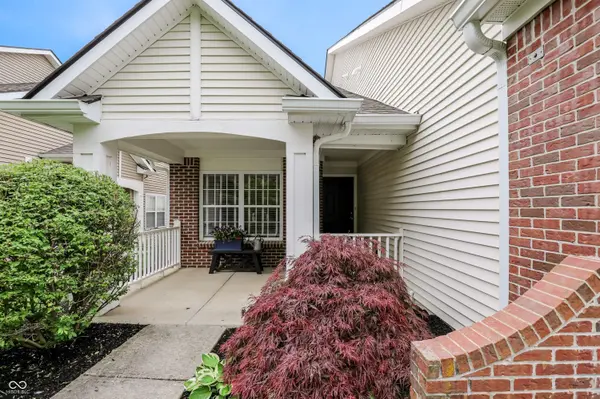 16798 Loch CIR, Noblesville, IN 46060
