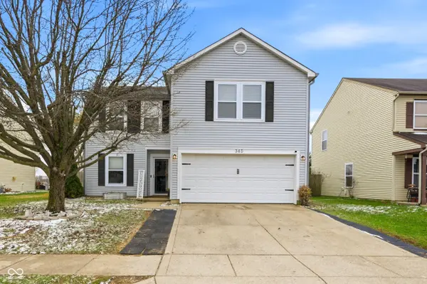345 Sunburst LN, Greenwood, IN 46143