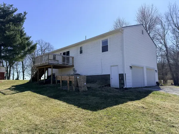 9812 W 900 N, Elwood, IN 46036