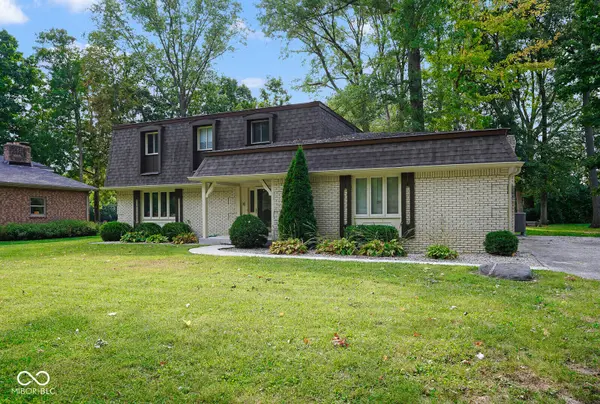 412 Woodland West DR, Greenfield, IN 46140
