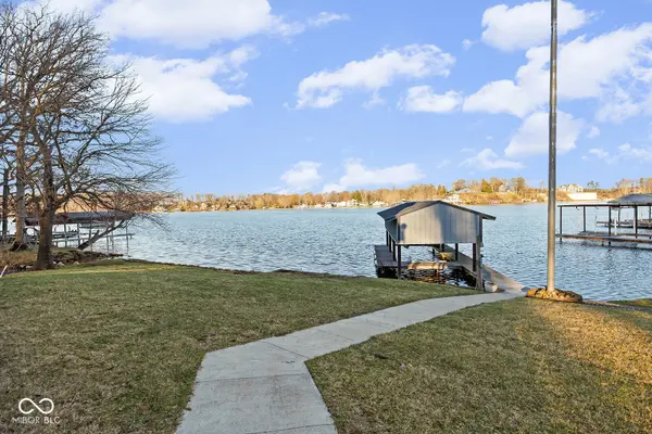 7740 N Sandy Beach DR, Monticello, IN 47960