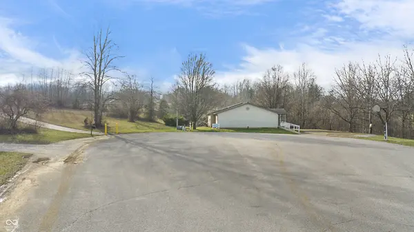 2625 Industrial DR, Bedford, IN 47421