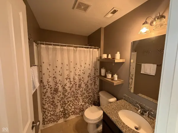 5202 Alpine Violet WAY, Indianapolis, IN 46254