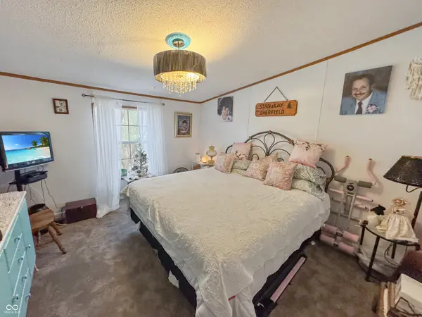 119 Sugar Run RD, Bedford, IN 47421