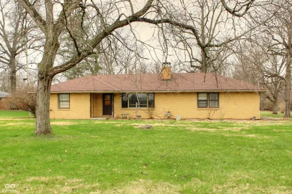 1035 N Scatterfield RD, Anderson, IN 46012