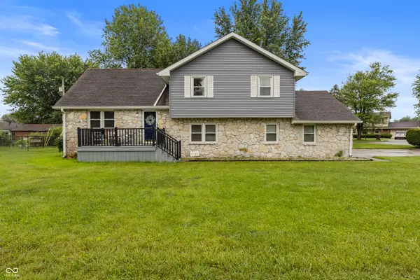 2361 W Brookdale DR, Columbus, IN 47201