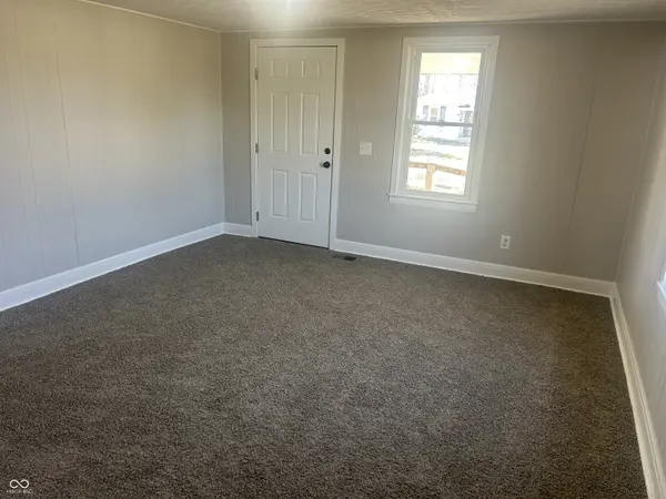 333 S 1st ST, Austin, IN 47102