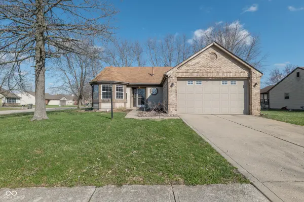 1243 Winding Hart DR, Indianapolis, IN 46229