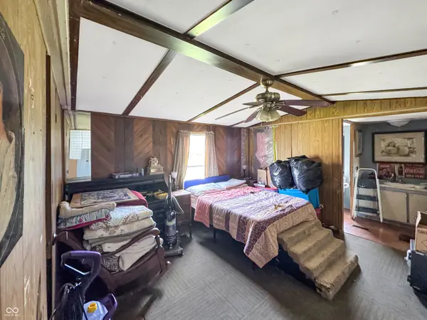 102 Hooker ST, Brooklyn, IN 46111