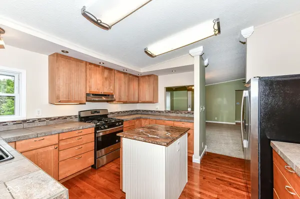 25 Myrenia AVE, Ingalls, IN 46048
