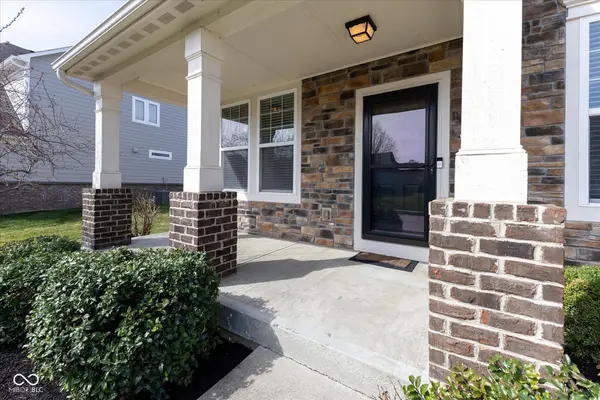 2394 Woodcreek Crossing BLVD, Avon, IN 46123