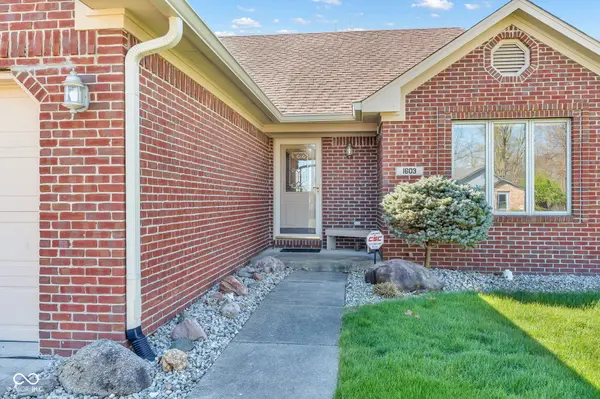 1603 Woodside DR, Danville, IN 46122