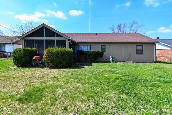 3221 Bluebell LN, Indianapolis, IN 46224