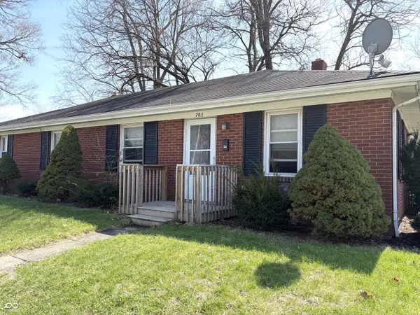 705 W 29th ST, Anderson, IN 46016