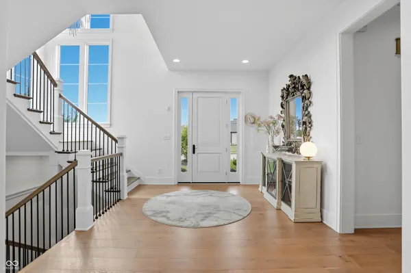 5130 Melbourne PL, Zionsville, IN 46077