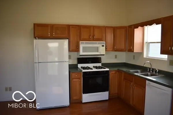 850 E Marshall DR, Nineveh, IN 46164