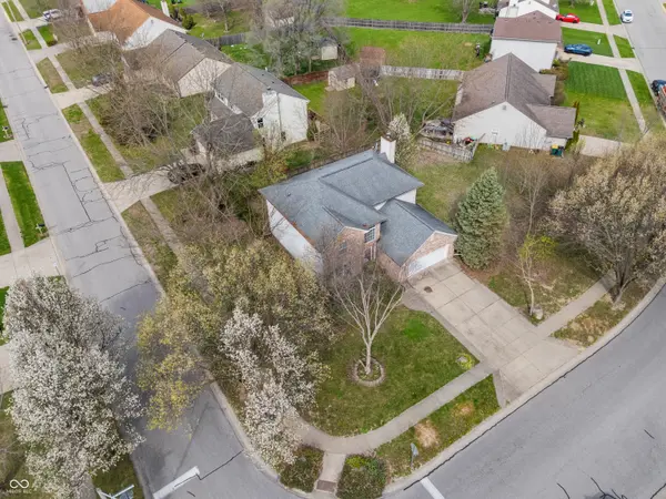 792 N Shore BLVD, Franklin, IN 46131