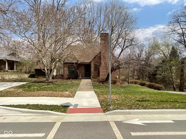 609 S Market ST, Rockville, IN 47872
