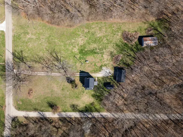 749 S River RD, Covington, IN 47932