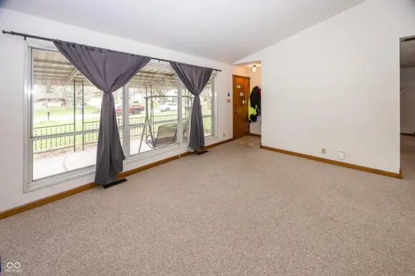 6744 W 15th ST, Indianapolis, IN 46214