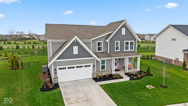 15429 Streamwood DR, Fishers, IN 46040