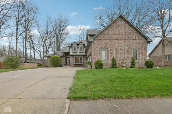 649 Hamlet DR, Avon, IN 46123