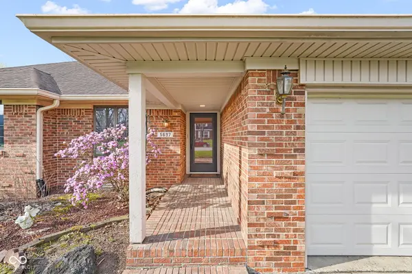 5697 Ridge Hill WAY, Avon, IN 46123