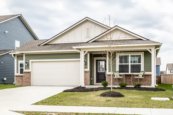 2195 Cooper Run LN, Whitestown, IN 46075