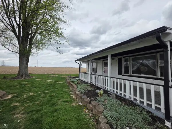 604 N Carroll DR, Westport, IN 47283