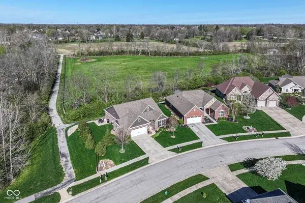 758 N Johnson Branch RD, Greenfield, IN 46140