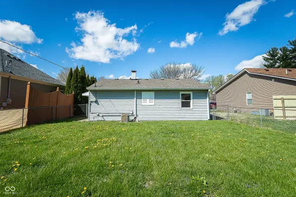 65 Lincoln AVE, Brownsburg, IN 46112
