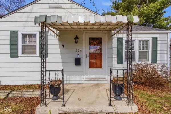 324 E 34th ST, Anderson, IN 46013