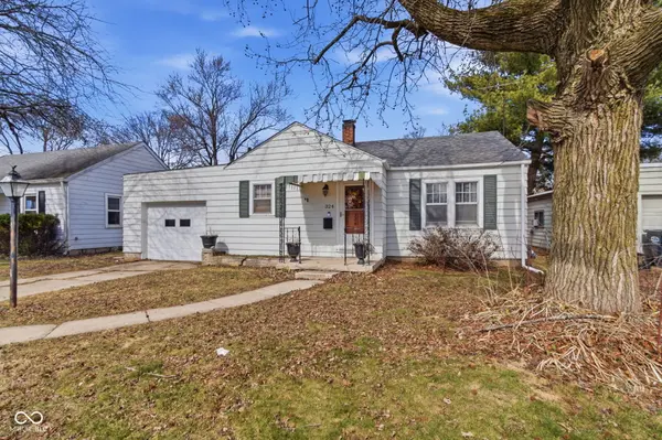 324 E 34th ST, Anderson, IN 46013