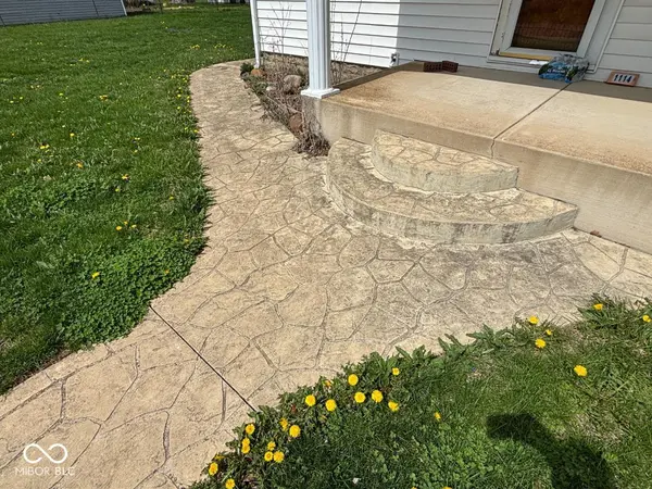 1114 W 17th ST, Muncie, IN 47302