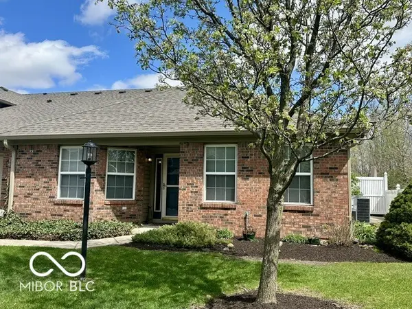 5429 Carriage Corner LN, Indianapolis, IN 46237