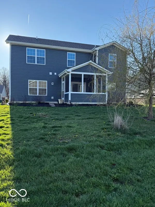 776 Jefferson Park DR, Pittsboro, IN 46167
