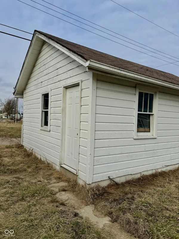 1400 W 13th ST, Muncie, IN 47302
