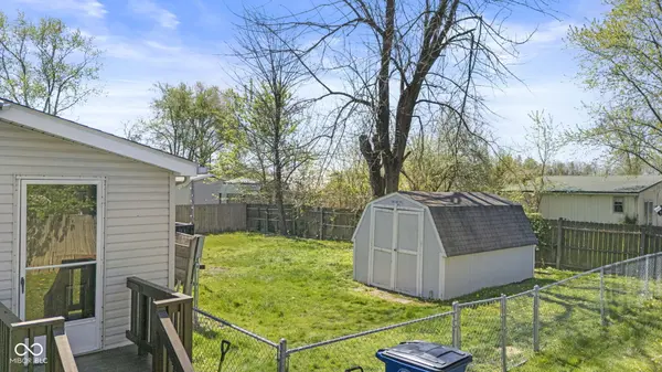 1048 N 1st ST, Austin, IN 47102