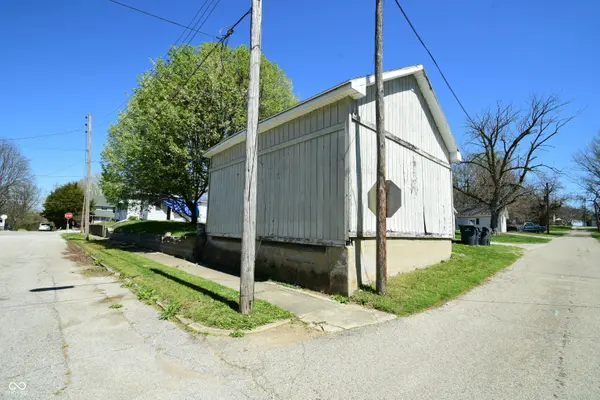 501 E Main ST, Lewisville, IN 47352