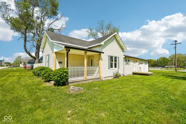 1934 N F ST, Elwood, IN 46036