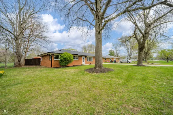 916 Slack DR, Anderson, IN 46013