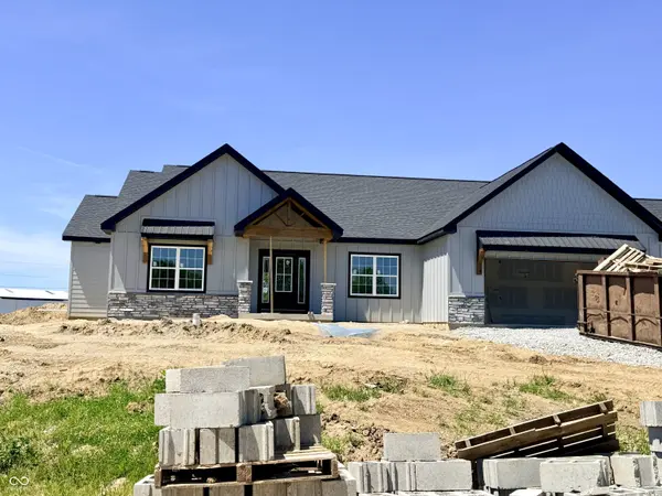 4 Pine Hills CT, Crawfordsville, IN 47933