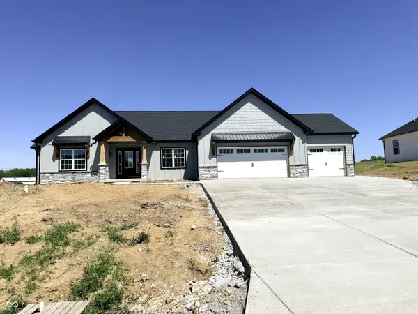 4 Pine Hills CT, Crawfordsville, IN 47933