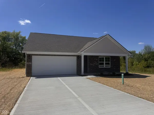 8613 N Seneca DR, Muncie, IN 47303