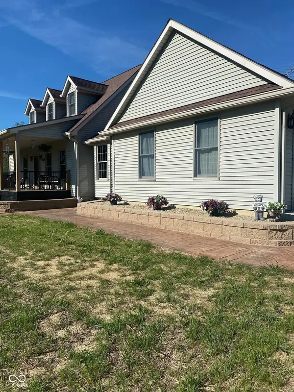 10216 S County Road 10 E, Cloverdale, IN 46120