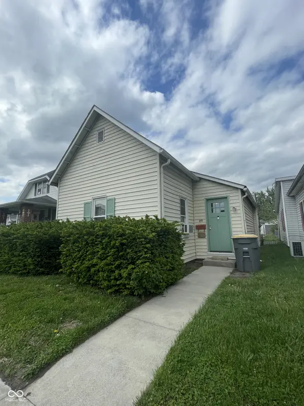 215 E Laurel ST, Seymour, IN 47274