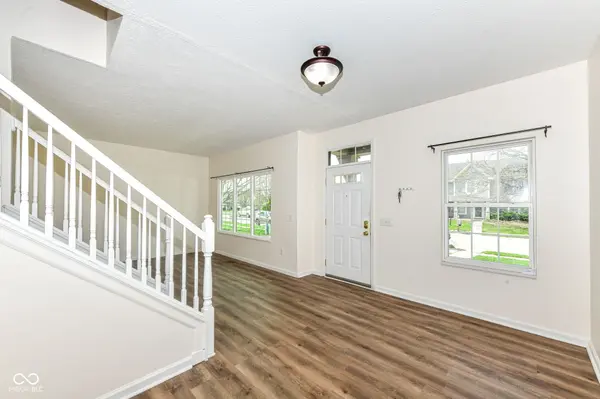 5249 Hickory Lake DR, Indianapolis, IN 46235