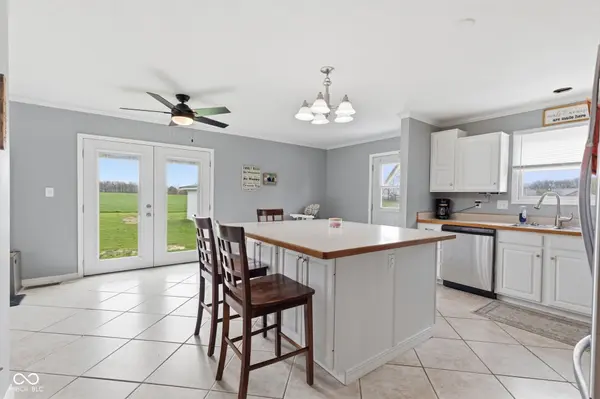 174 S 950 E, Greentown, IN 46936