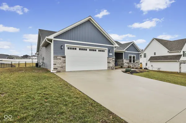 542 E Lucy LN, Ellettsville, IN 47429