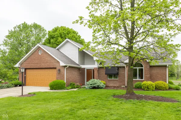18 Ashbourne DR, Noblesville, IN 46060
